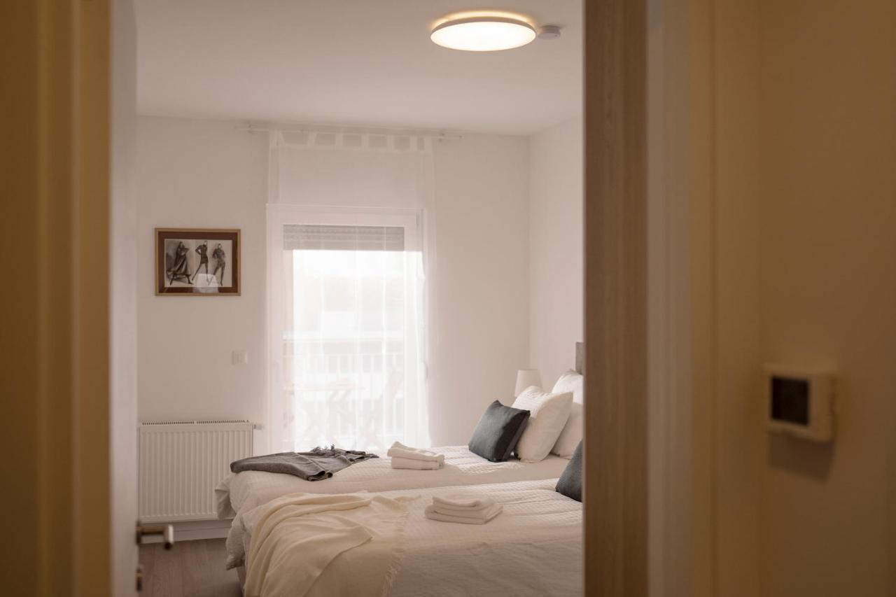 Mannequin: Sea View, Private Parking In The Garage Rijeka Exterior foto