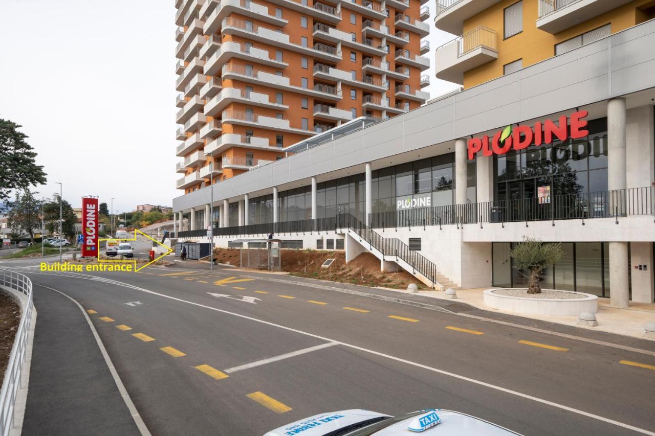 Mannequin: Sea View, Private Parking In The Garage Rijeka Exterior foto